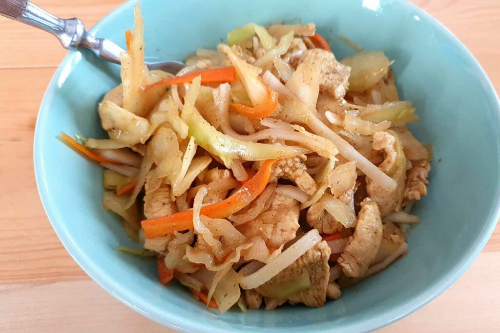 Bezlepkova-laborator-Pad-Thai-01